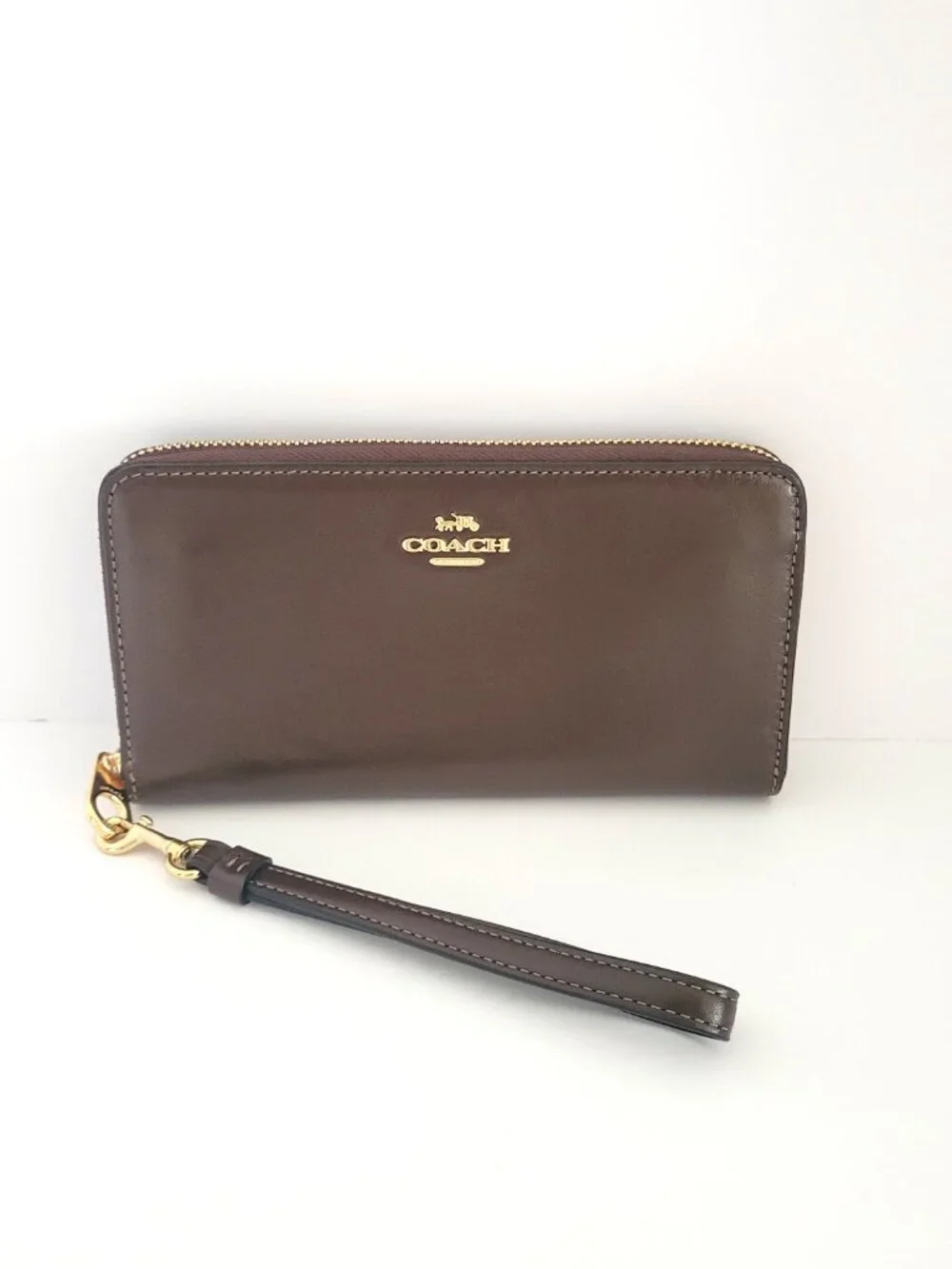 Coach CEC19 Long Zip Around Crinkle Shiny Leather Wallet Wristlet Maple